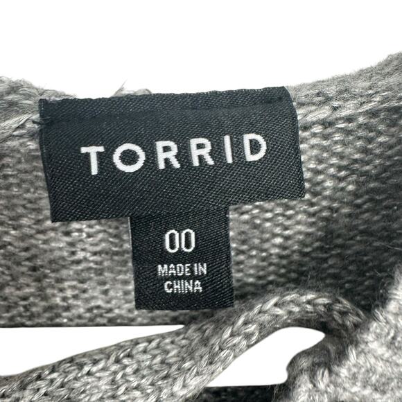 Torrid Gray Camo Heart Pullover Hooded Raglan Sweater Sz 00 - Picture 6 of 8